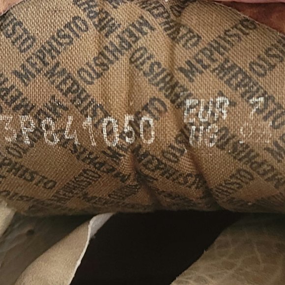 Mephisto Beige Leather Lace-Up Loafers - Picture 7 of 11